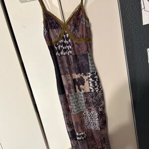 ROMWE Black Garment with Pink Label